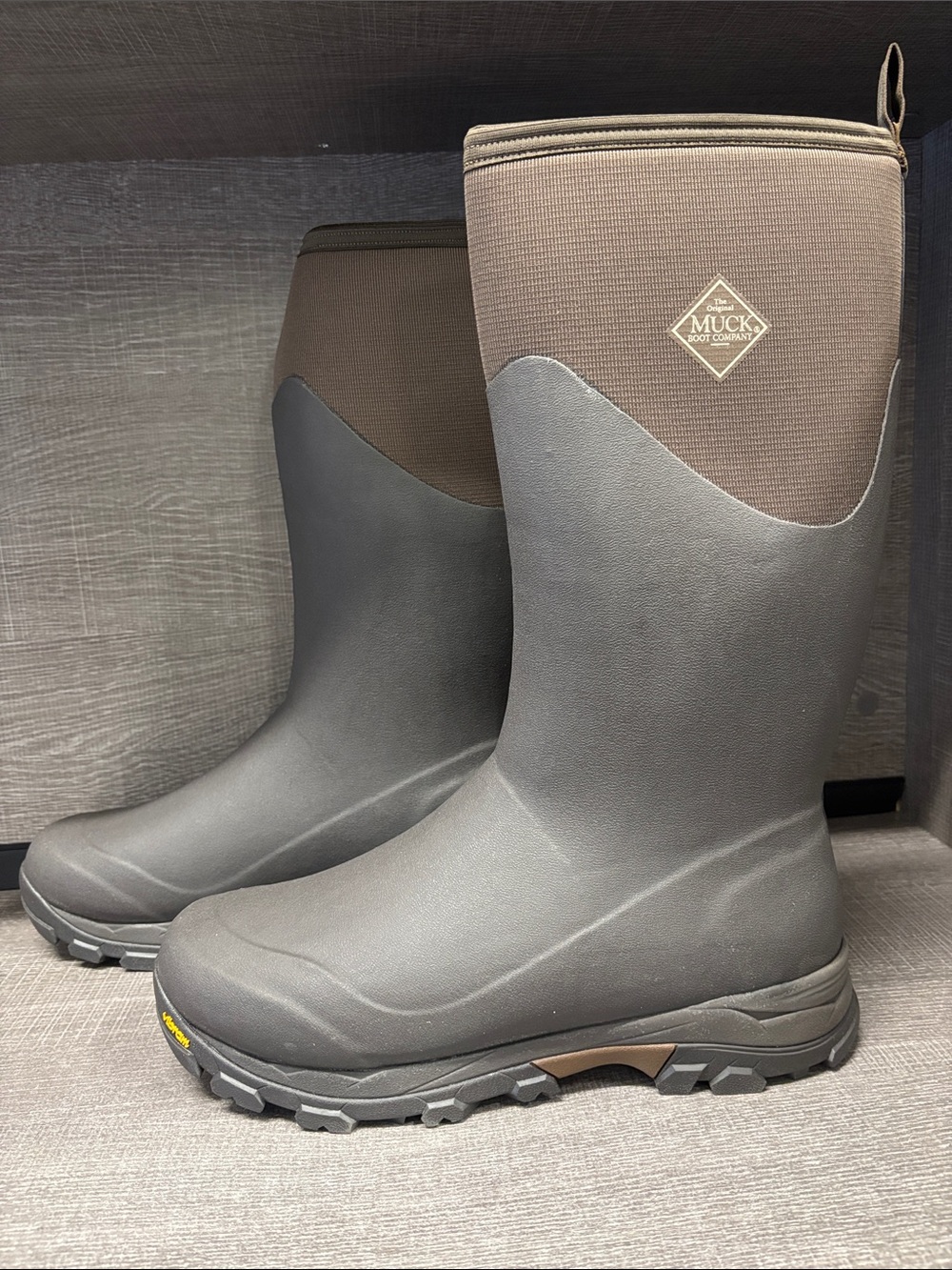 Men's Muck Arctic Ice Arctic Grip AT Tall Boots (Brown) - Size 14
